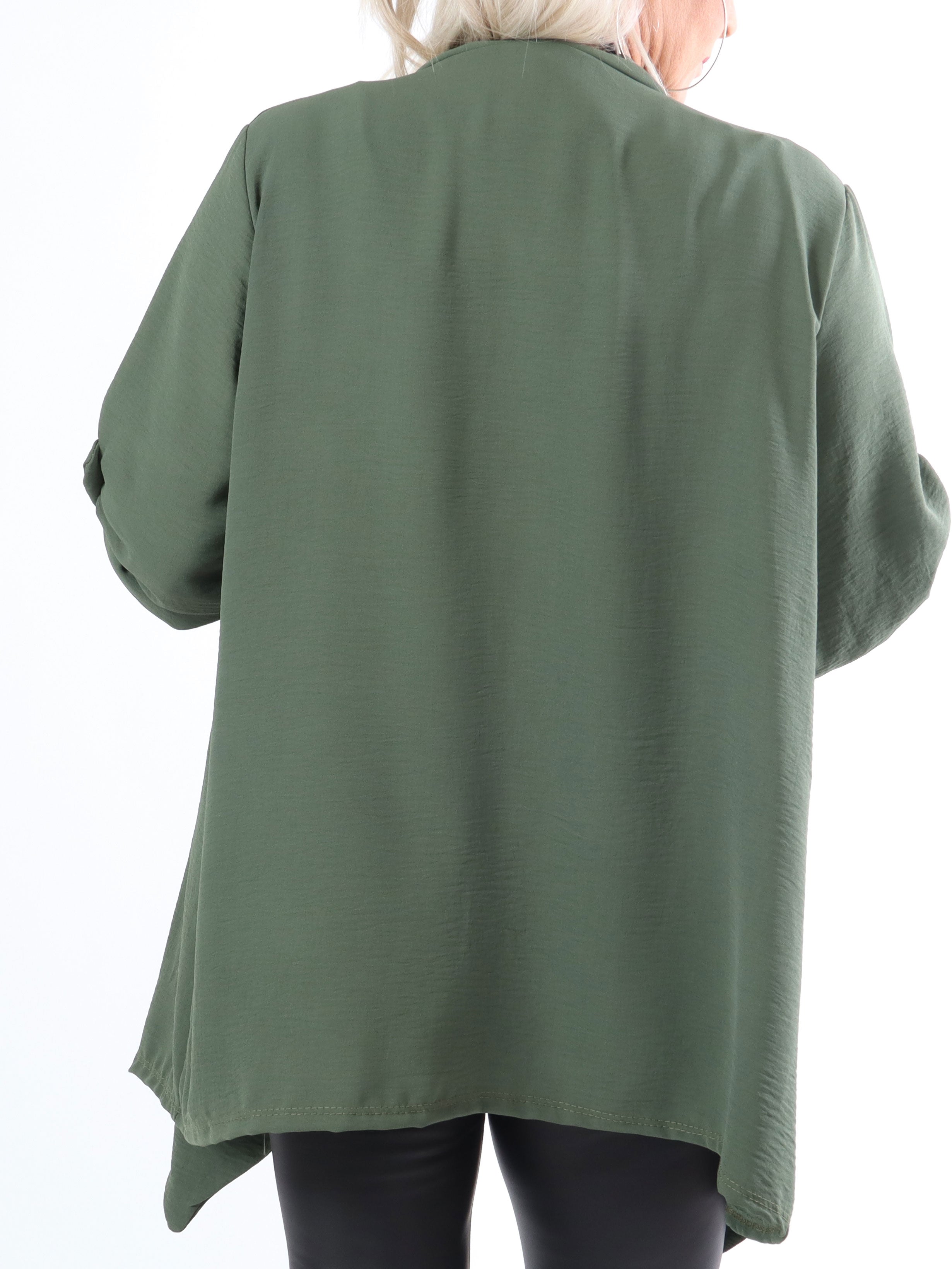 Dream - Enkel plus size kofta i lätt och fint tyg